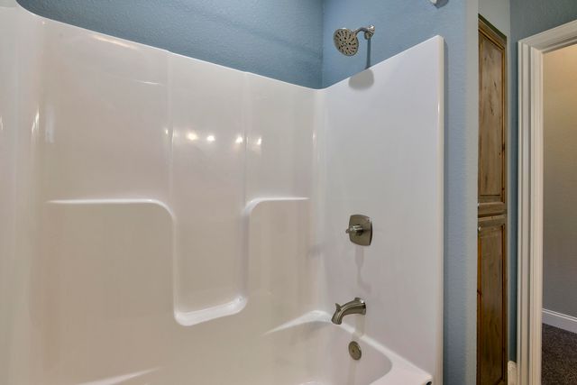 112 Cedar Bluff, Saddlebrooke, MO 65630