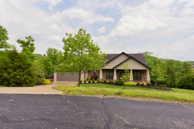112 Cedar Bluff, Saddlebrooke, MO 65630