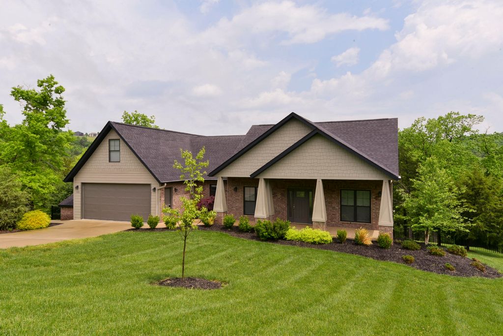 112 Cedar Bluff, Saddlebrooke, MO 65630
