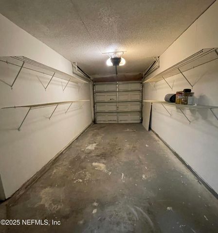 12044 CANDLEWYCK Lane, Jacksonville, FL 32225