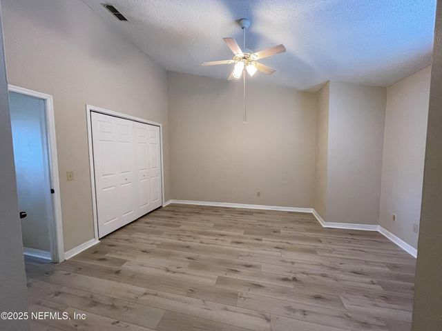 12044 CANDLEWYCK Lane, Jacksonville, FL 32225