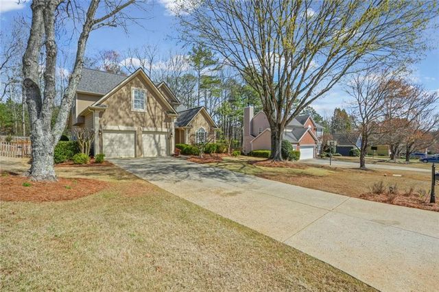 3050 Brookwater Drive, Cumming, GA 30041