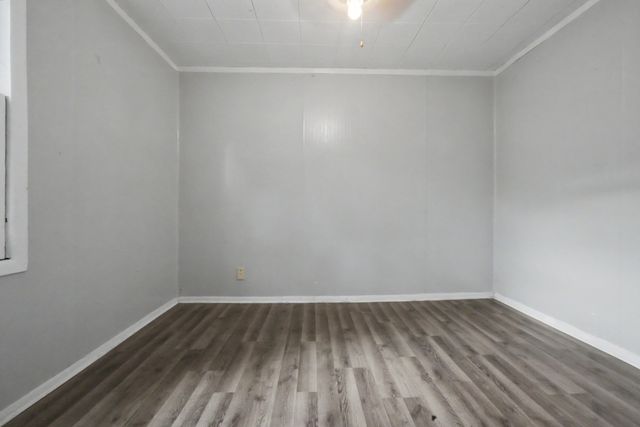 2434 N Pickwick Avenue, Springfield, MO 65803