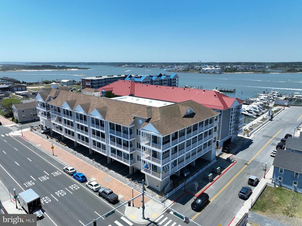 Image 1 of property listing at 200 WICOMICO ST #305, Ocean City, MD 21842