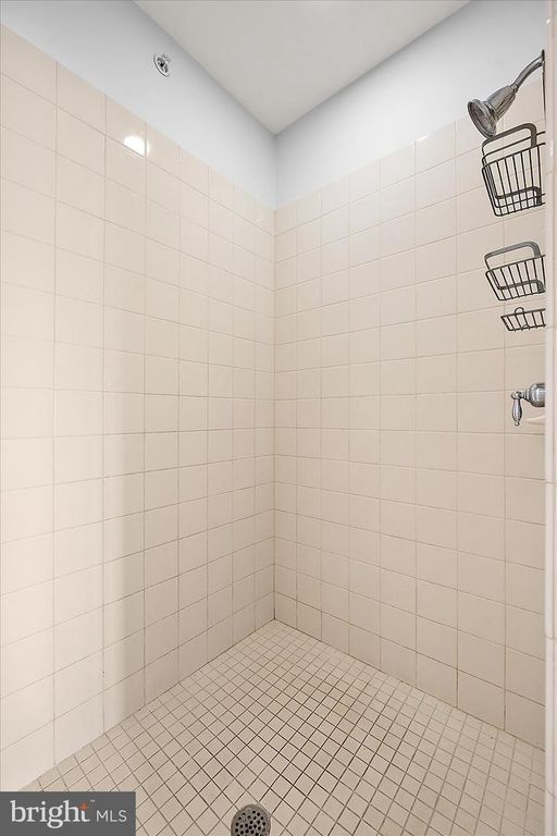 Image 30 of property listing at 200 WICOMICO ST #305, Ocean City, MD 21842