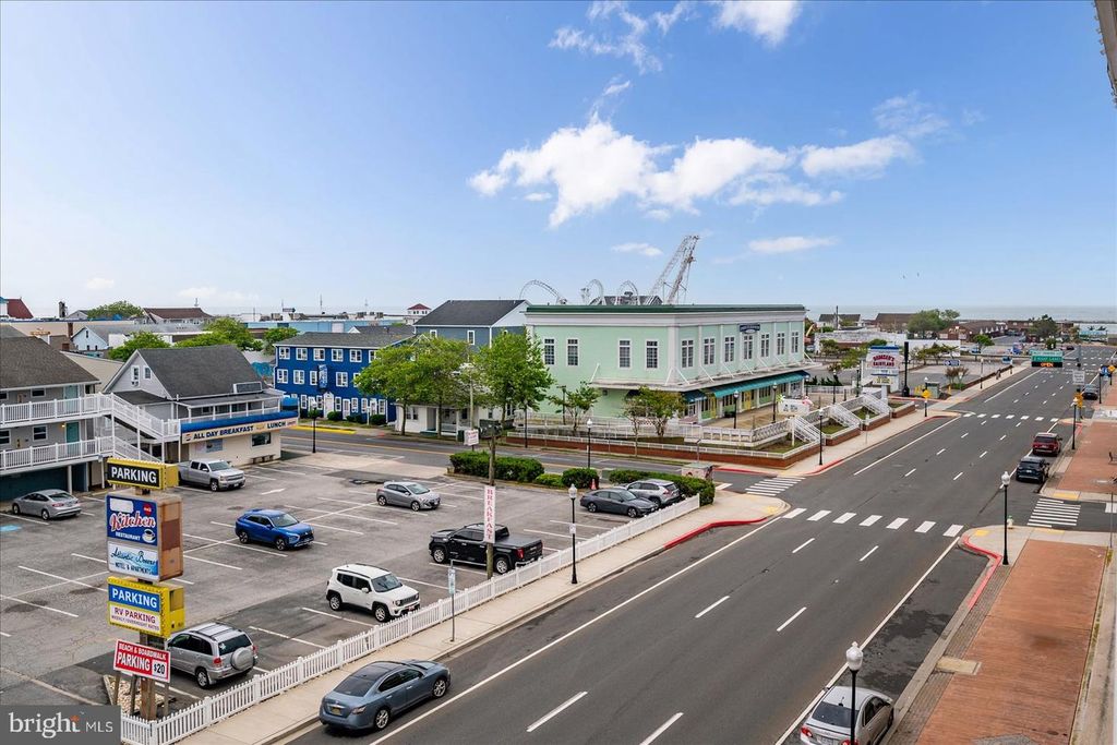 Image 44 of property listing at 200 WICOMICO ST #305, Ocean City, MD 21842