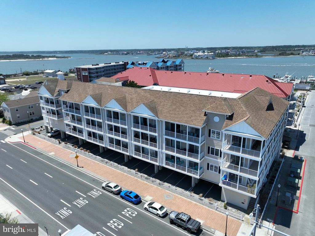 Image 48 of property listing at 200 WICOMICO ST #305, Ocean City, MD 21842