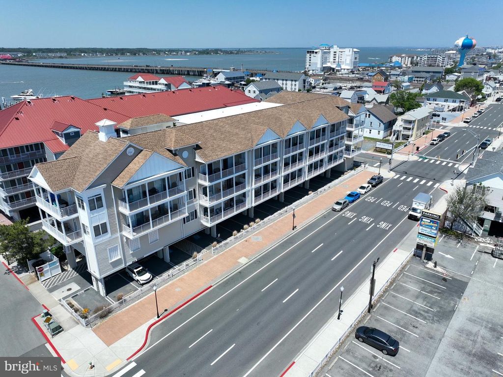 Image 52 of property listing at 200 WICOMICO ST #305, Ocean City, MD 21842