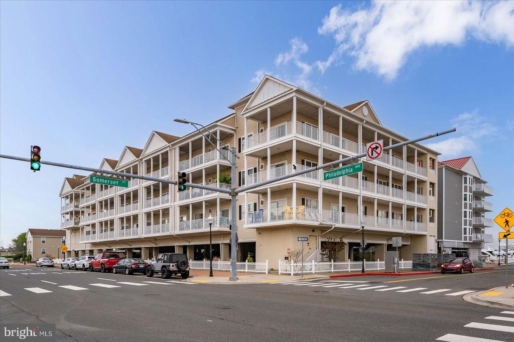 Image 55 of property listing at 200 WICOMICO ST #305, Ocean City, MD 21842