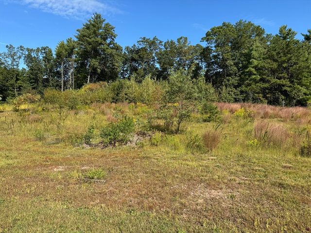 4 Fitch Farm Way, Southampton, MA 01073