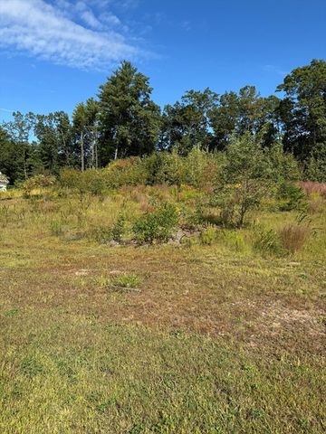 4 Fitch Farm Way, Southampton, MA 01073