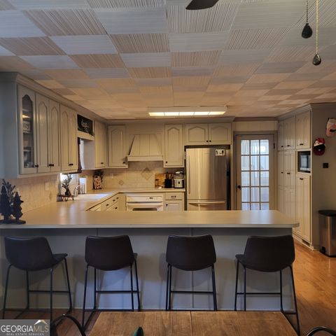 6307 26th Avenue, Valley, AL 36854