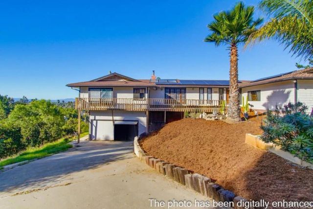 3709 Buena Creek Road, Vista, CA 92084