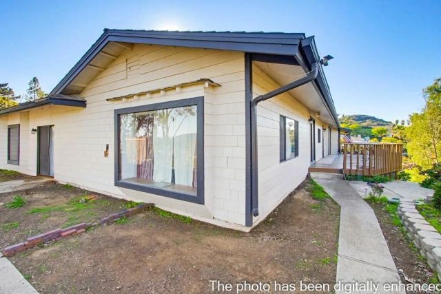 3709 Buena Creek Road, Vista, CA 92084