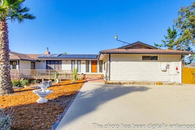 3709 Buena Creek Road, Vista, CA 92084