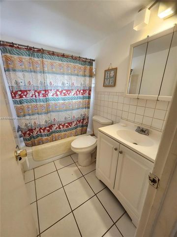 2145 Pierce Street 205, Hollywood, FL 33020