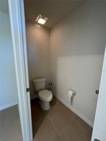 8212 BILSTON VILLAGE LANE, Gibsonton, FL 33534