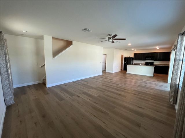 8212 BILSTON VILLAGE LANE, Gibsonton, FL 33534