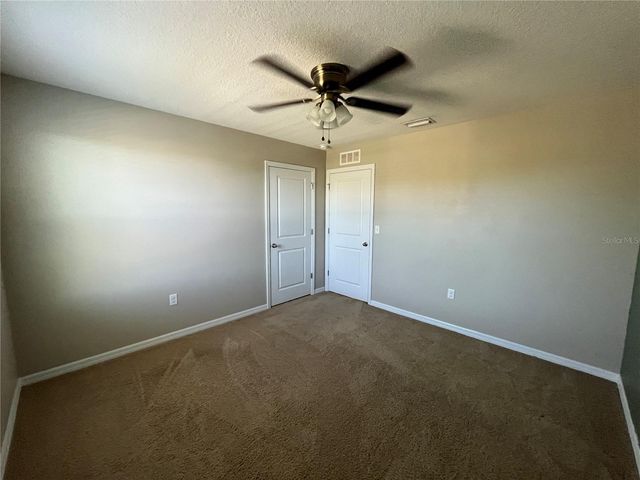 8212 BILSTON VILLAGE LANE, Gibsonton, FL 33534