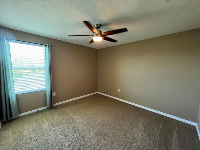 8212 BILSTON VILLAGE LANE, Gibsonton, FL 33534