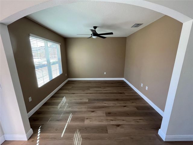 8212 BILSTON VILLAGE LANE, Gibsonton, FL 33534