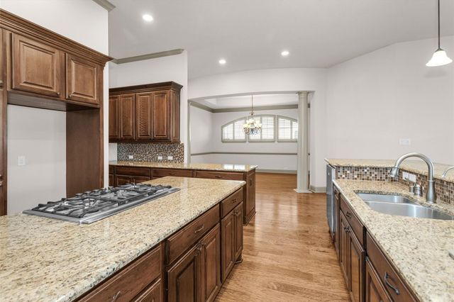 6411 S Saddle Creek Lane, Fulshear, TX 77441