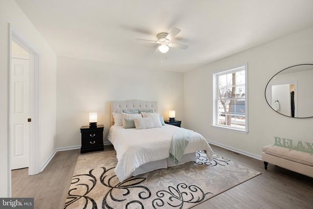 18 MCCLARY ST, Leipsic, DE 19901