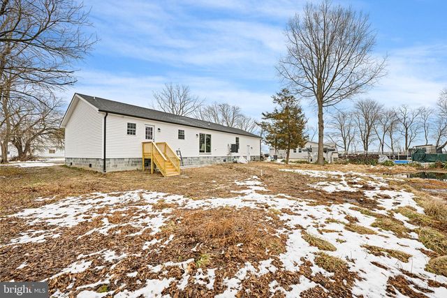 18 MCCLARY ST, Leipsic, DE 19901