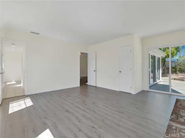 8150 Kelvin Avenue, Winnetka, CA 91306