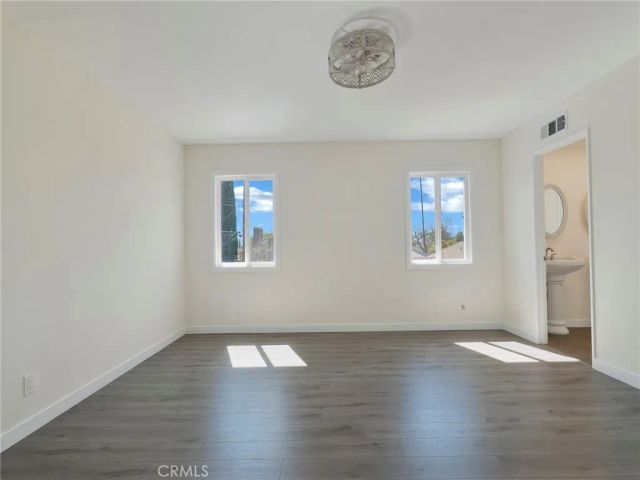 8150 Kelvin Avenue, Winnetka, CA 91306