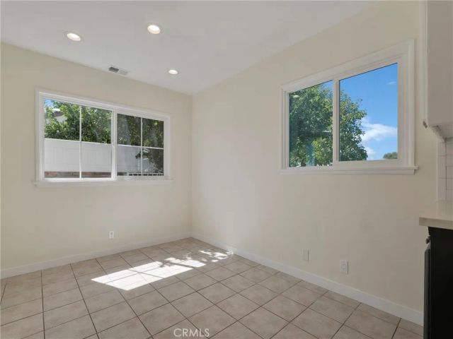 8150 Kelvin Avenue, Winnetka, CA 91306