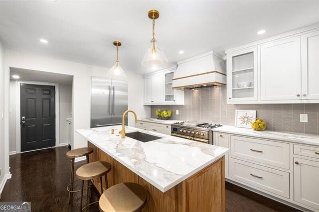 650 Moores Mill Road NW 11, Atlanta, GA 30327