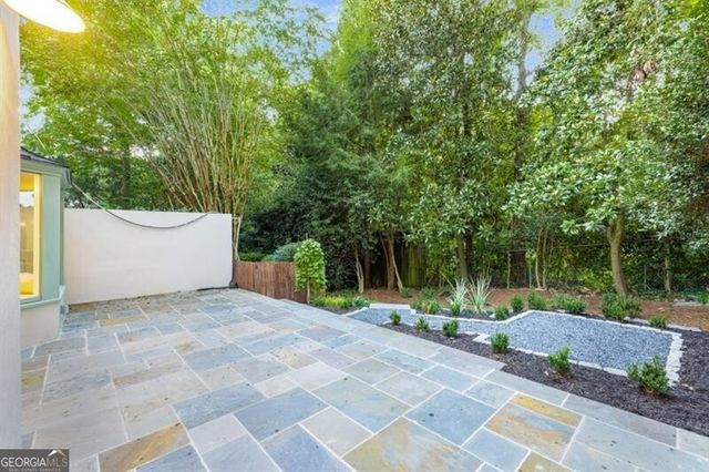 650 Moores Mill Road NW 11, Atlanta, GA 30327