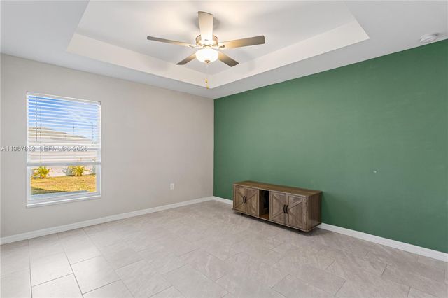 2013 NW Juanita Pl, Cape Coral, FL 33993