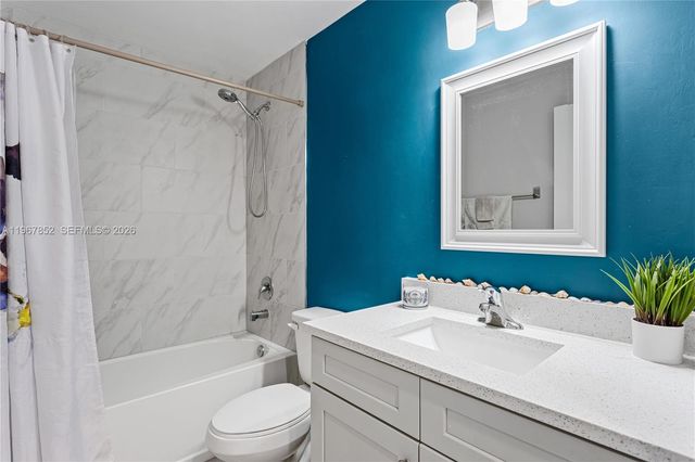 2013 NW Juanita Pl, Cape Coral, FL 33993