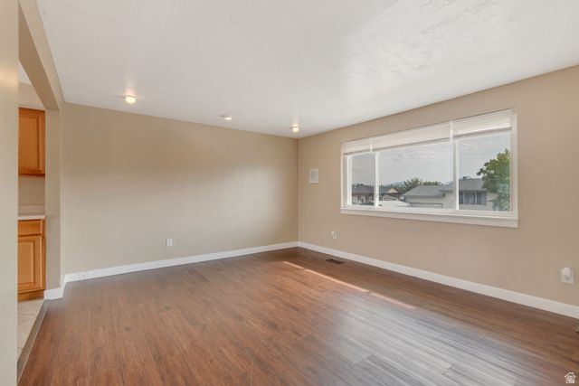 6622 S GEORGIA DR, West Jordan, UT 84084