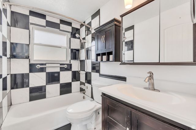 6622 S GEORGIA DR, West Jordan, UT 84084
