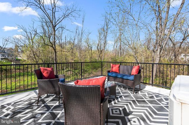 2972 MADISON AVE, Abington, PA 19001