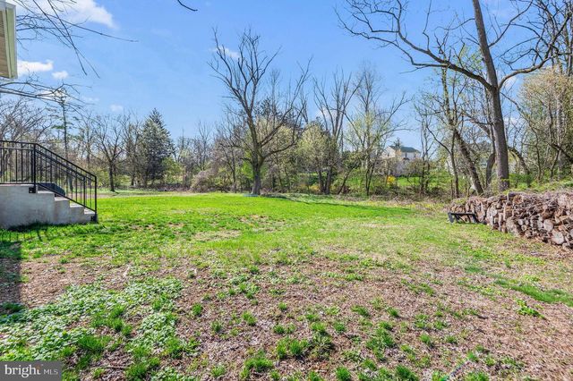 2972 MADISON AVE, Abington, PA 19001