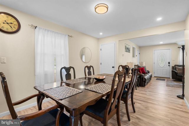 2972 MADISON AVE, Abington, PA 19001