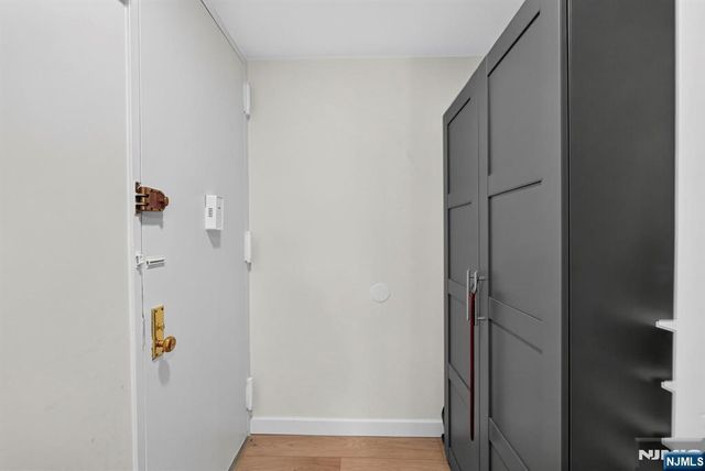 300 Winston L22, Cliffside Park, NJ 07010