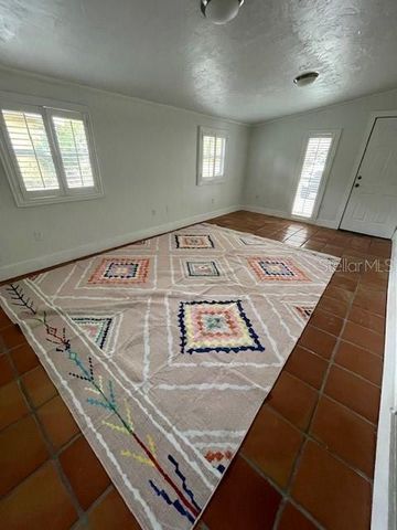 2208 ROBINSON AVENUE, Sarasota, FL 34232