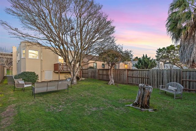 938 Masonic Ave, Albany, CA 94706