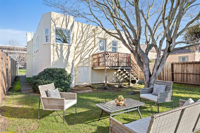 938 Masonic Ave, Albany, CA 94706