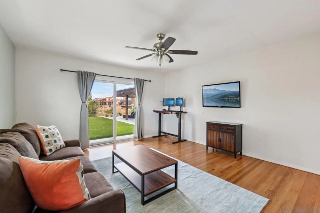 4930 September, San Diego, CA 92110