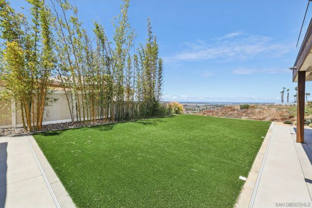 4930 September, San Diego, CA 92110