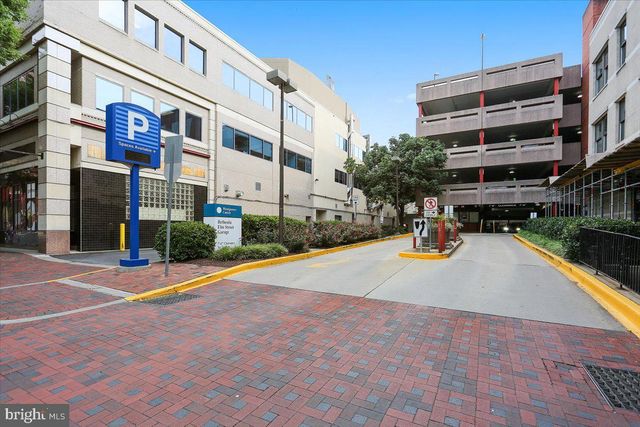 6501 PYLE RD, Bethesda, MD 20817