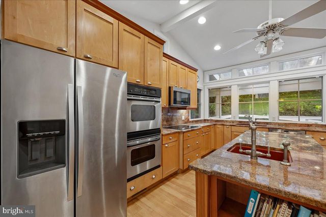 6501 PYLE RD, Bethesda, MD 20817