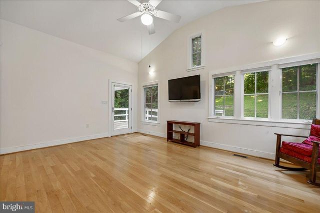 6501 PYLE RD, Bethesda, MD 20817