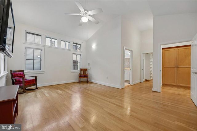 6501 PYLE RD, Bethesda, MD 20817